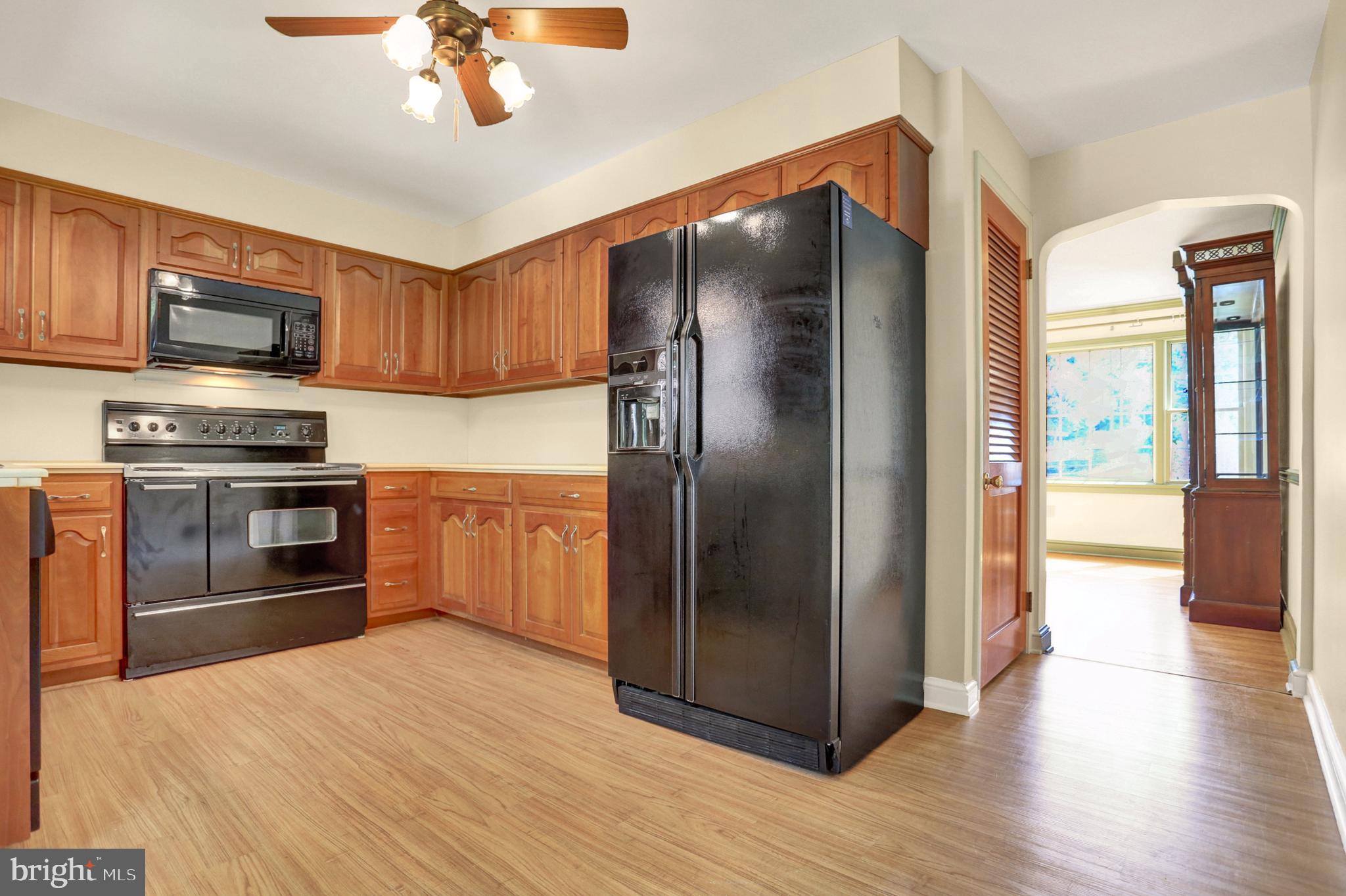 753 Country Club Road York, PA 17403 - Photo 22 of 47 Gallery Image 22