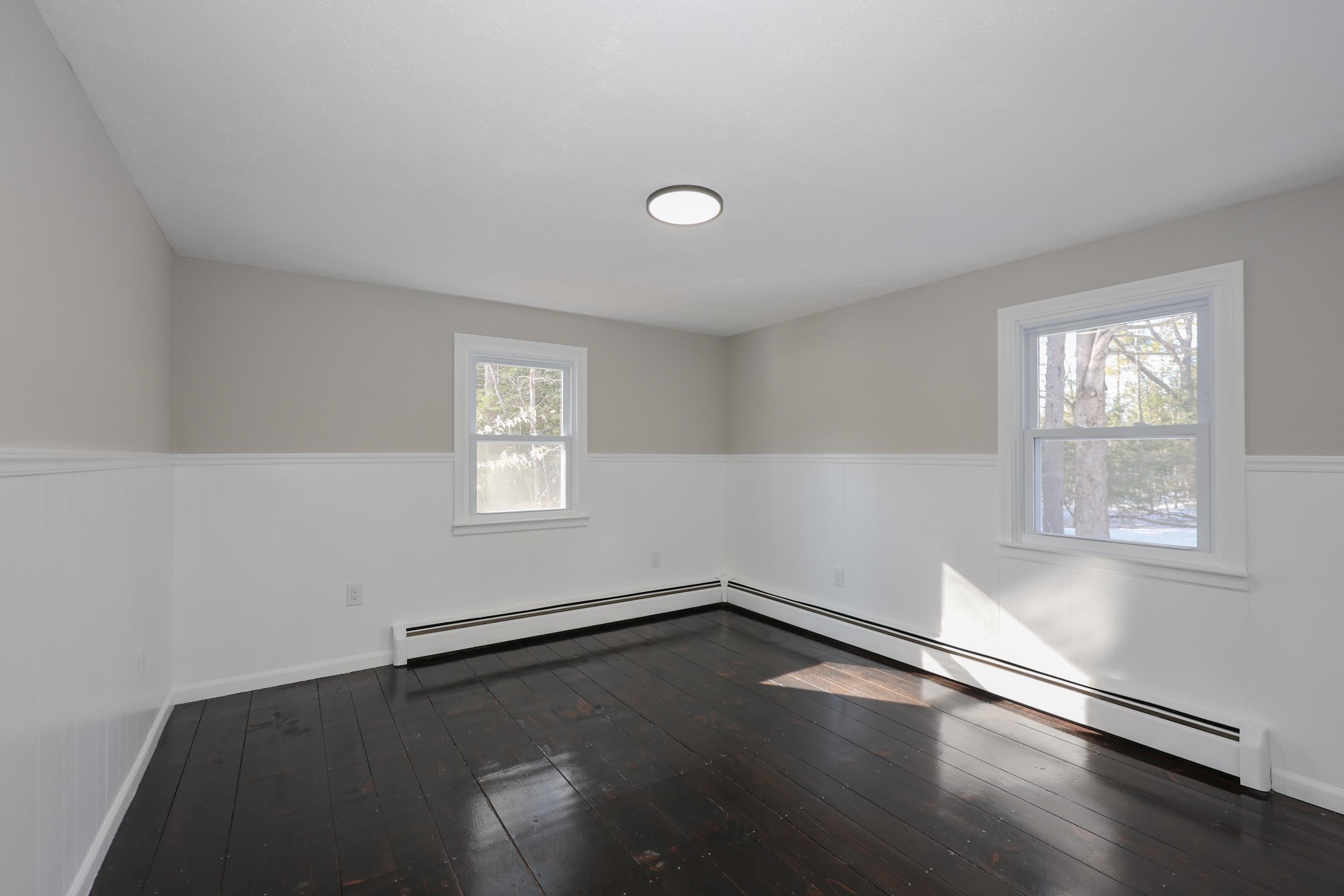 39 Hunter Drive Epping, NH 03042 - Photo 11 of 22