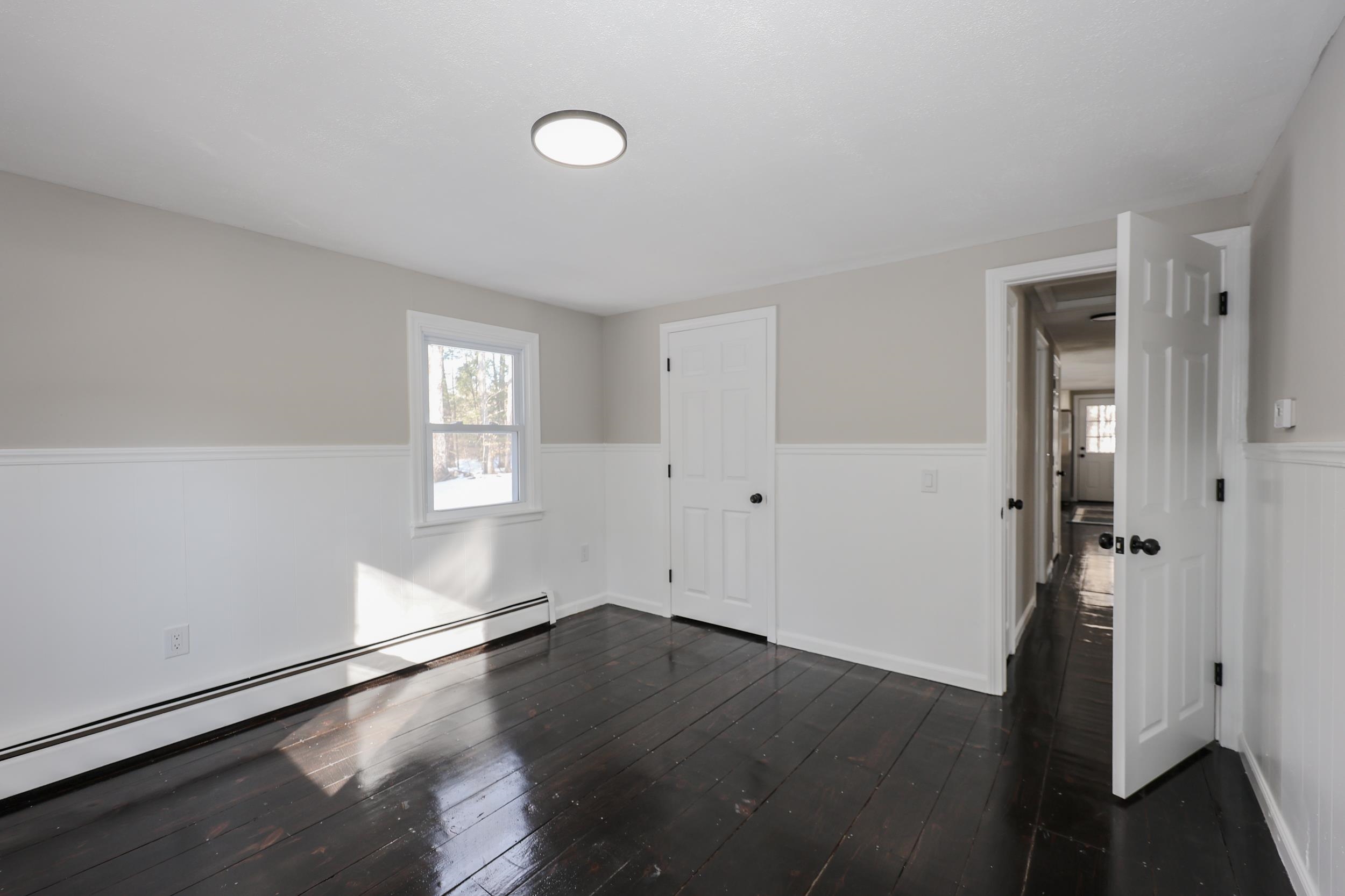 39 Hunter Drive Epping, NH 03042 - Photo 14 of 22