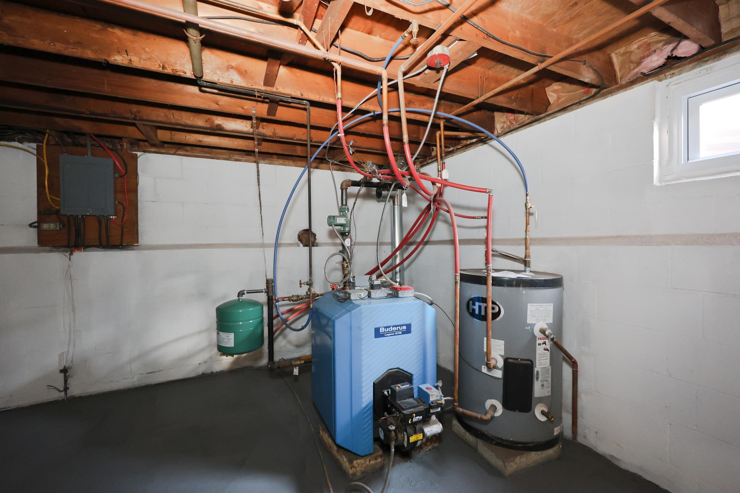 39 Hunter Drive Epping, NH 03042 - Photo 21 of 22