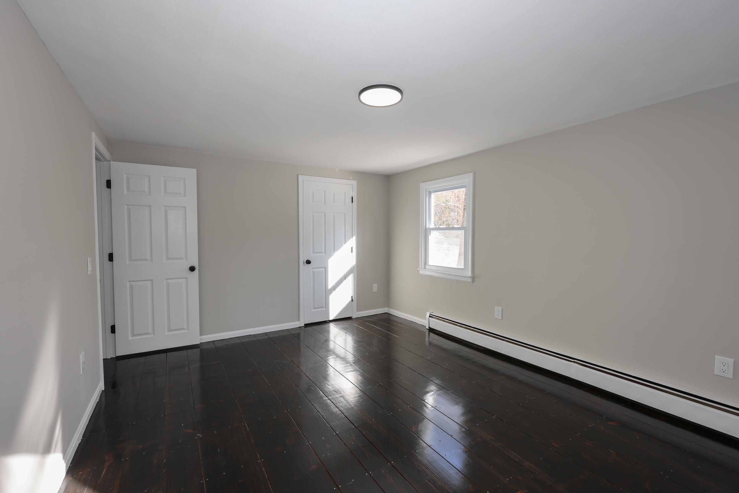 39 Hunter Drive Epping, NH 03042 - Photo 10 of 22