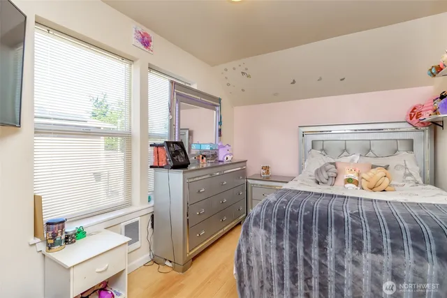 $385,999 | 8921 Commercial Street Southwest, Lakewood, WA 98498