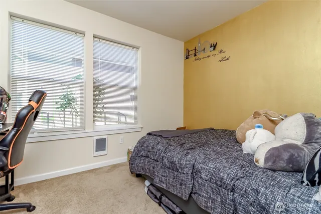 $385,999 | 8921 Commercial Street Southwest, Lakewood, WA 98498