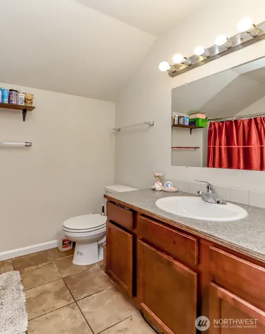 $385,999 | 8921 Commercial Street Southwest, Lakewood, WA 98498