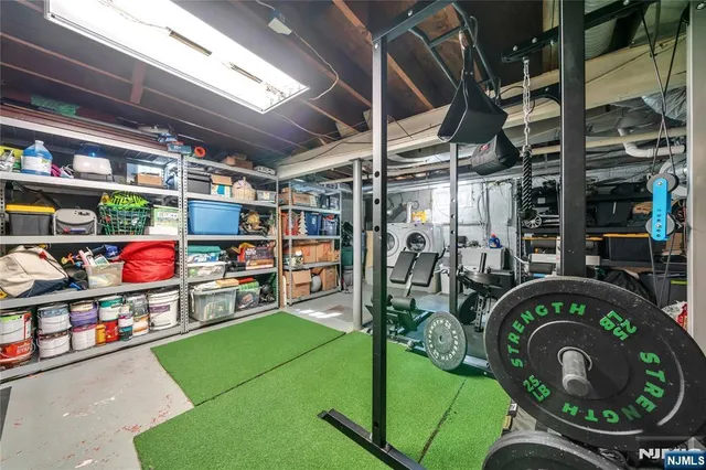 $679,000 | 520 Riverview Road, Pompton Lakes, NJ 07442