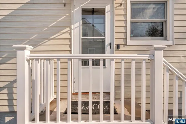 $679,000 | 520 Riverview Road, Pompton Lakes, NJ 07442