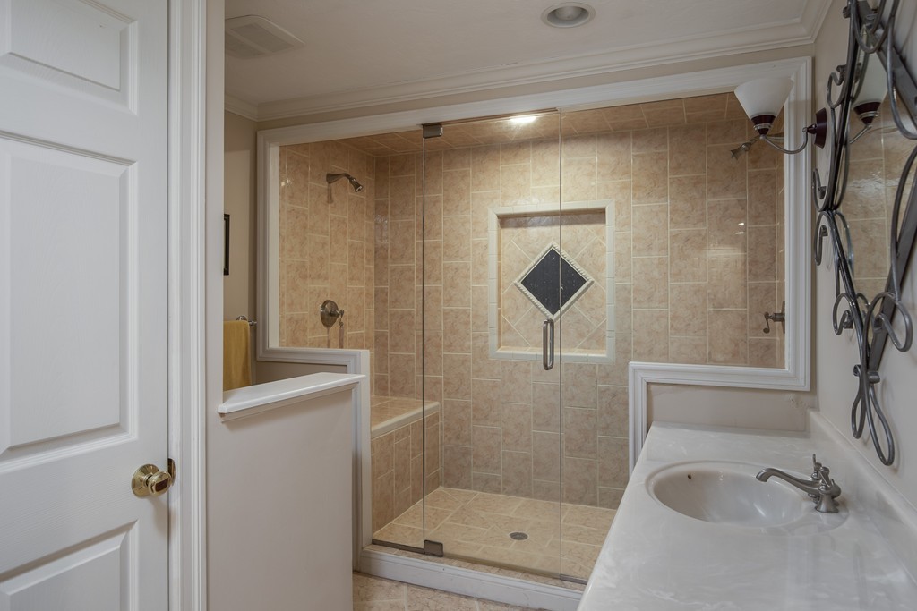 19 Greenwood Road Hopkinton, MA 01748 - Photo 26 of 30 Gallery Image 26