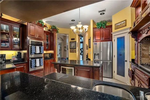 $469,000 | 406 West 14th Street, Weslaco, TX 78596