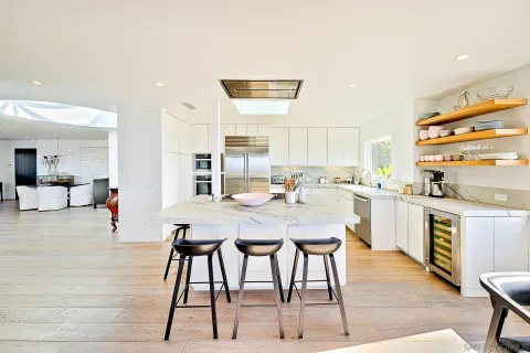 $7,695,000 | 231 Bonair Street, La Jolla, CA 92037