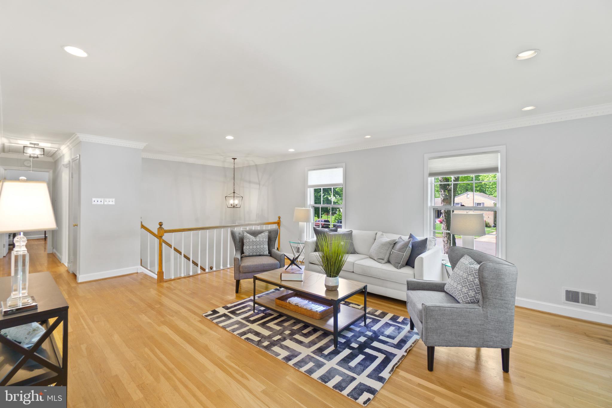 7820 Elba Road Alexandria, VA 22306 - Photo 4 of 35