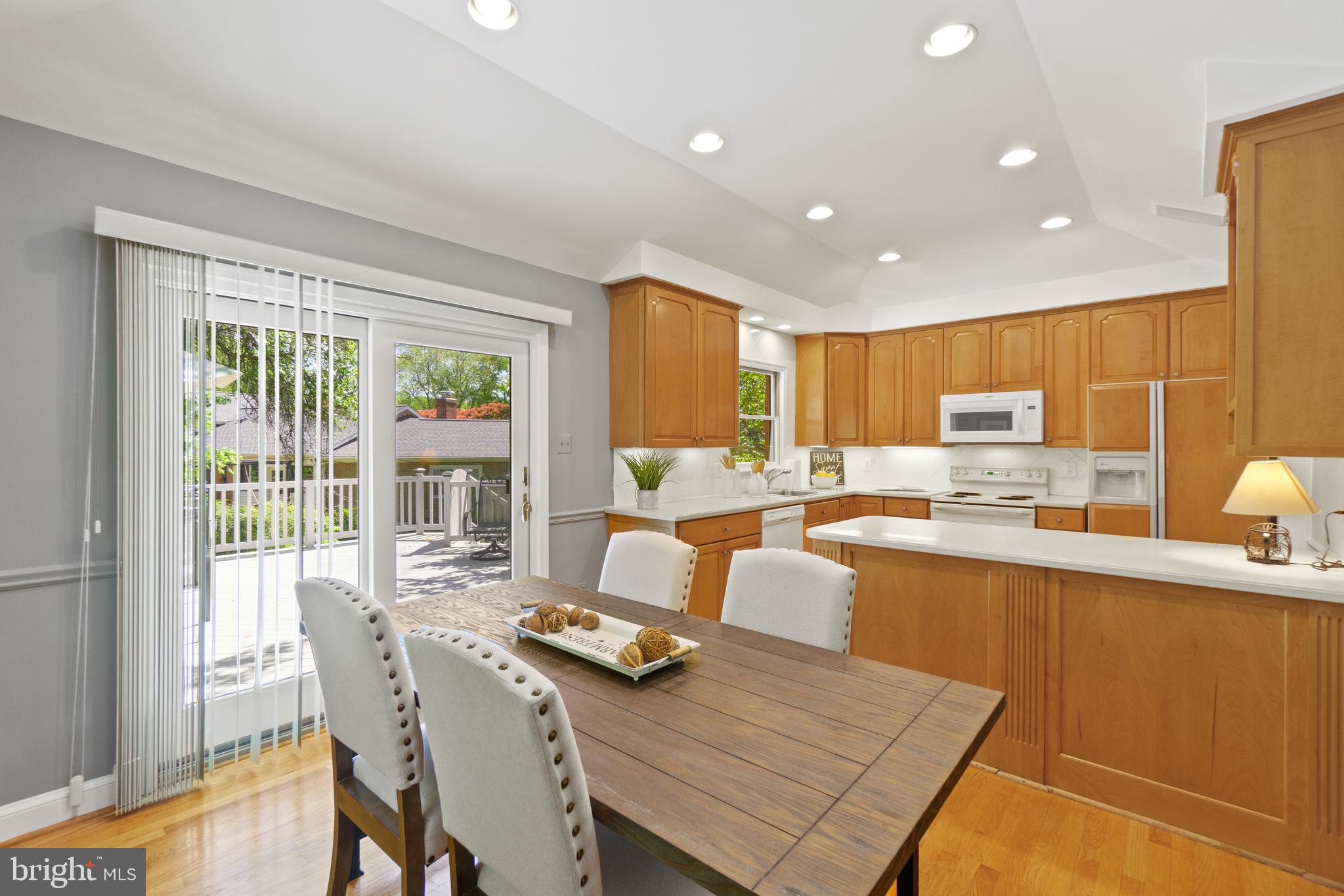 7820 Elba Road Alexandria, VA 22306 - Photo 8 of 35