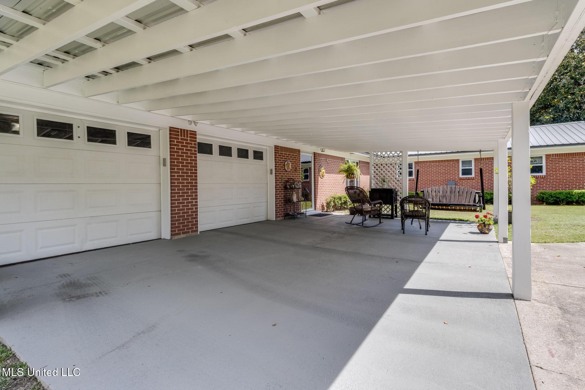 4513 Gibson Road Ocean Springs, MS 39564 - Photo 27 of 30 Carport