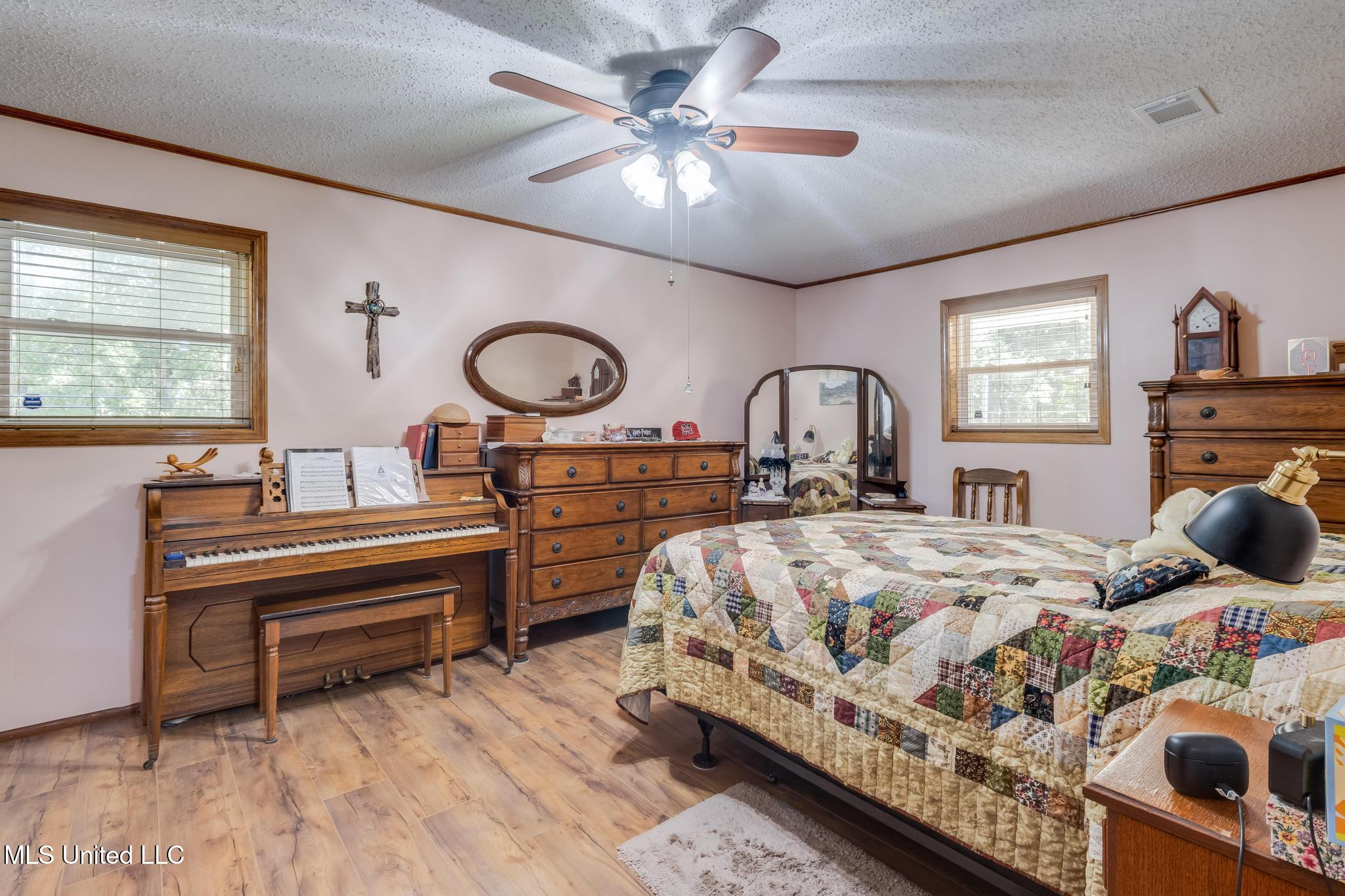 4513 Gibson Road Ocean Springs, MS 39564 - Photo 10 of 30 Master Bedroom
