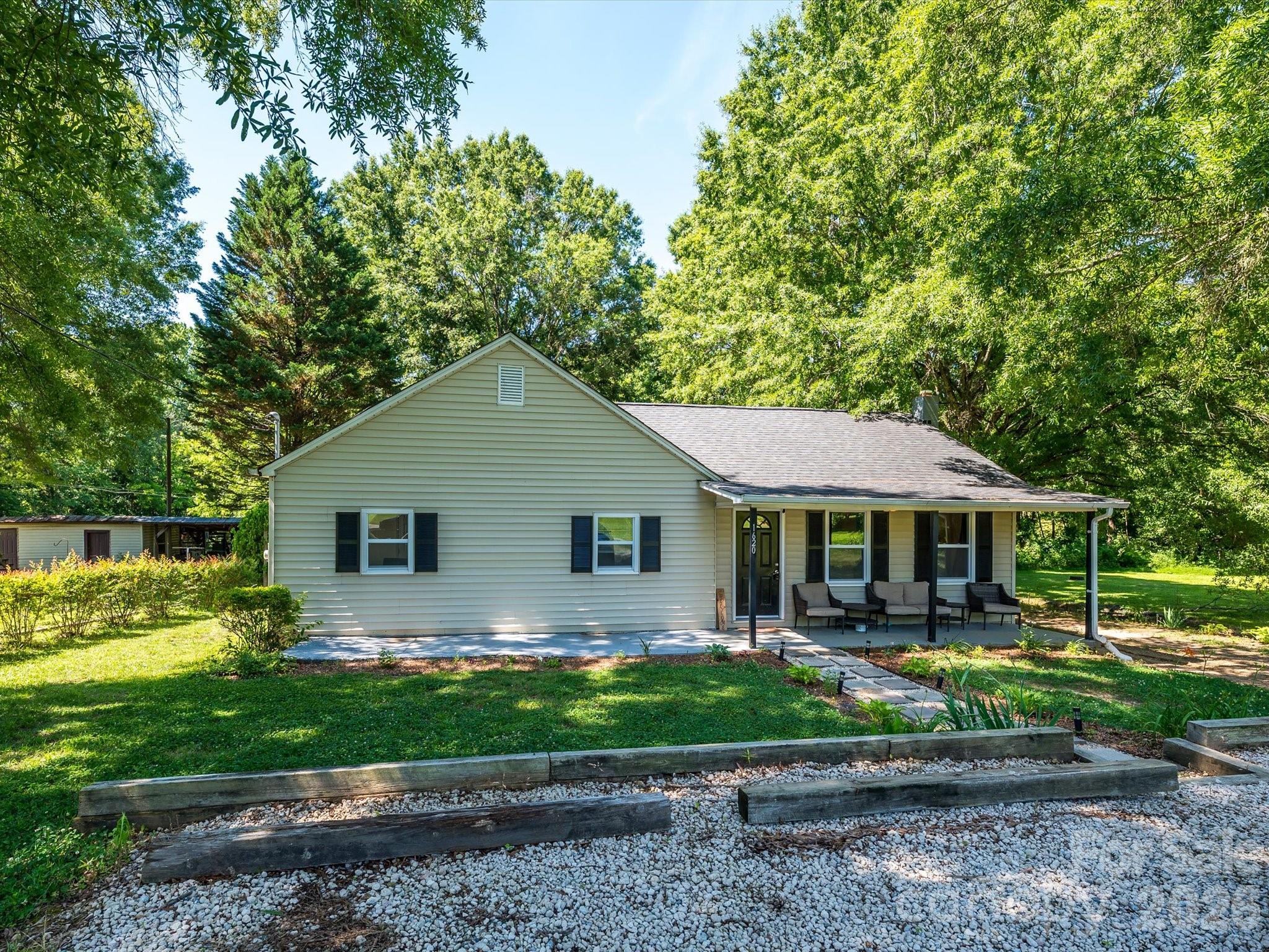 1620 Blueberry Street Mount Pleasant, NC 28124 - Photo 1 of 36