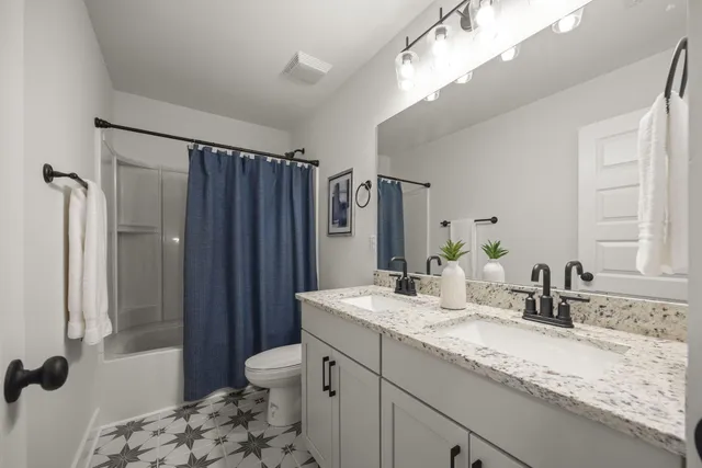 $439,900 | 8537 Ari Lane, Chattanooga, TN 37421