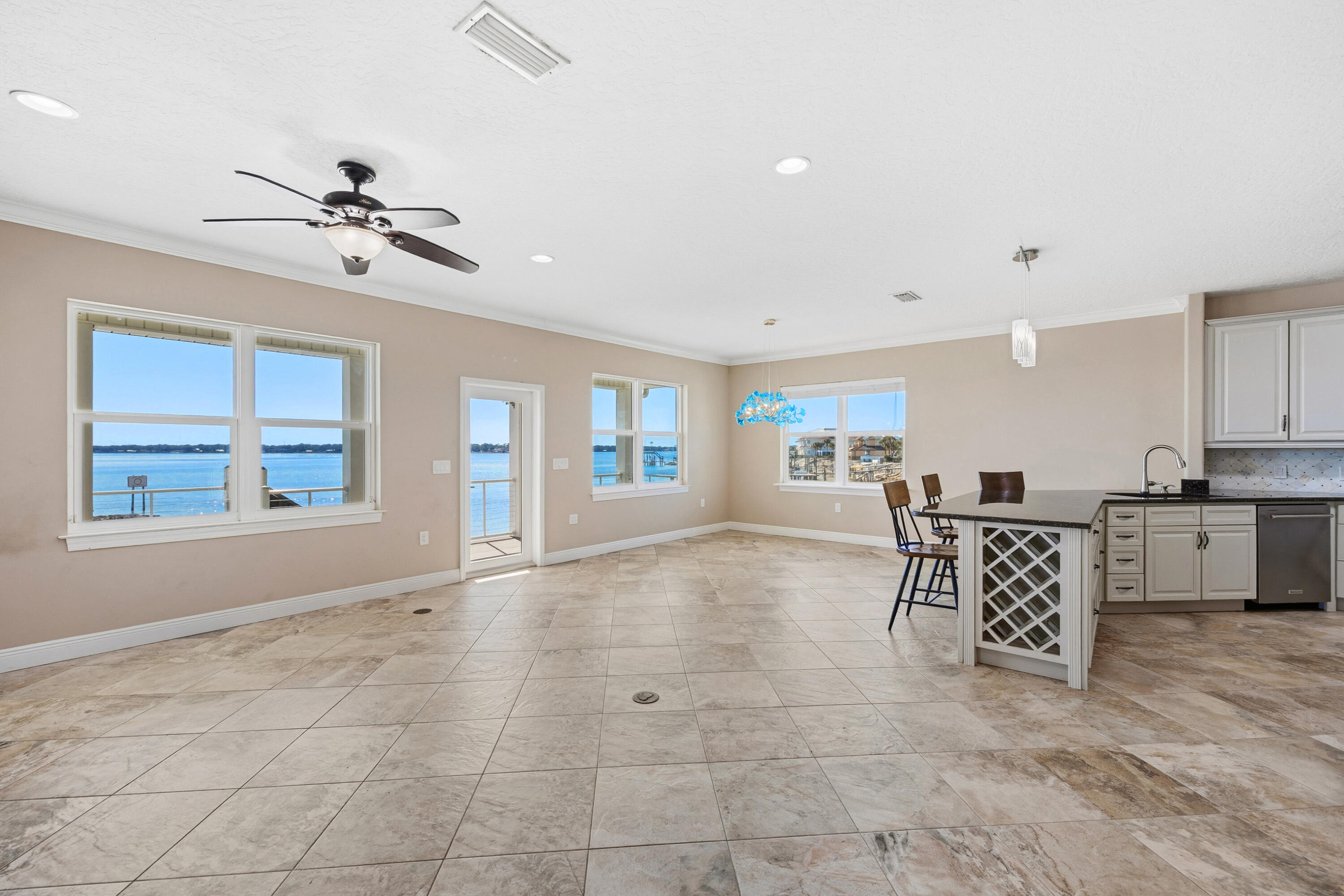 115 Port Drive Shalimar, FL 32579 - Photo 4 of 55 115Port_02