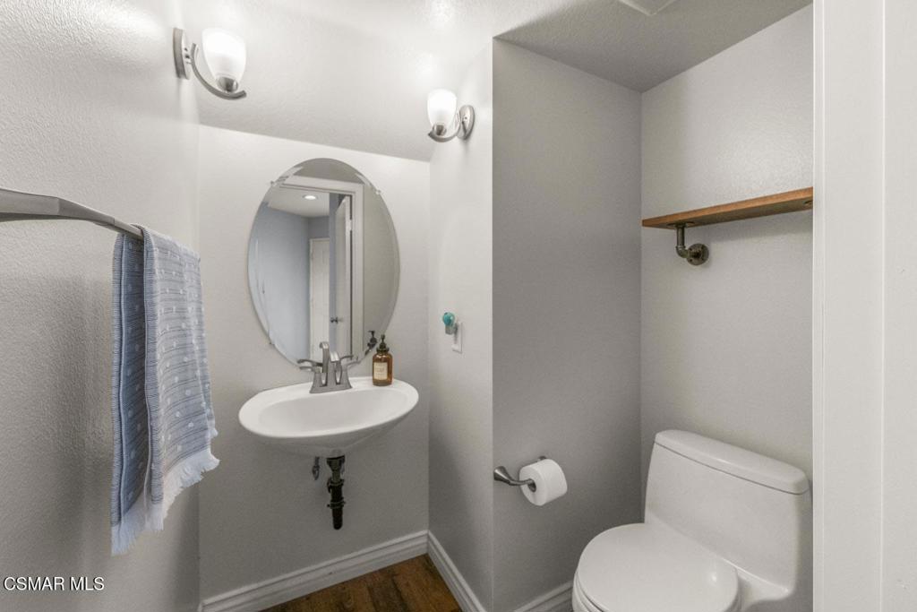 1741 Chaps Court Simi Valley, CA 93063 - Photo 6 of 28