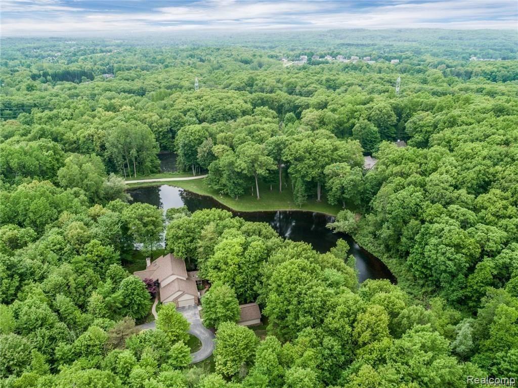 5340 Stickney Road Clarkston, MI 48348 - Photo 11 of 46 aerial tour pic 1.jpg