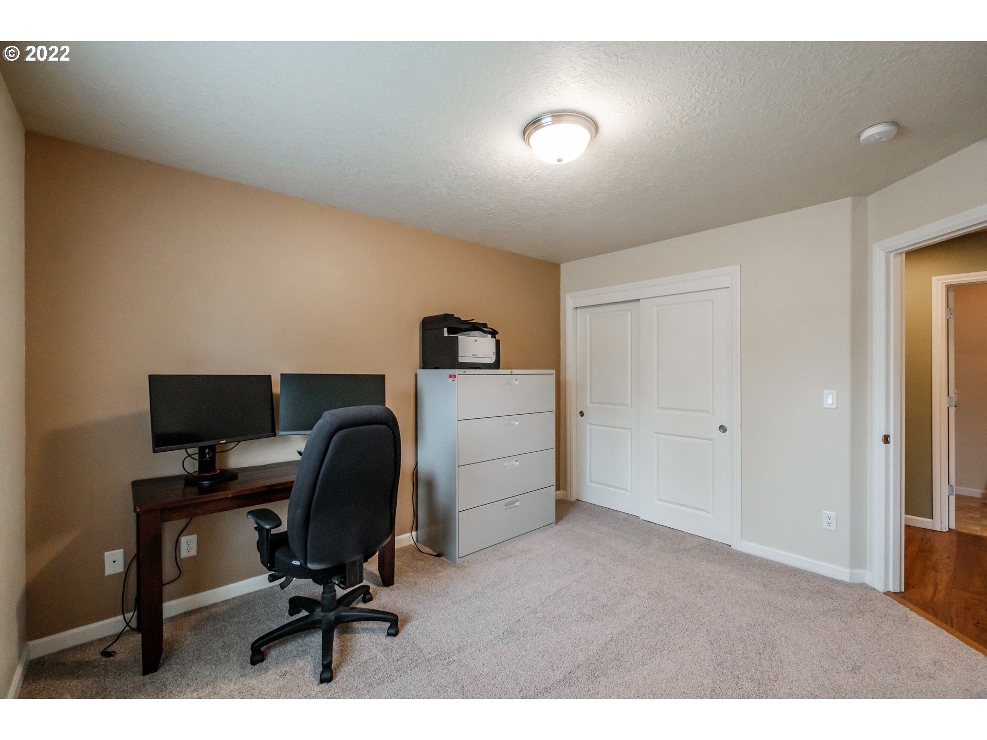 3778 10th Street Hubbard, OR 97032 - Photo 22 of 32 a view of a workspace