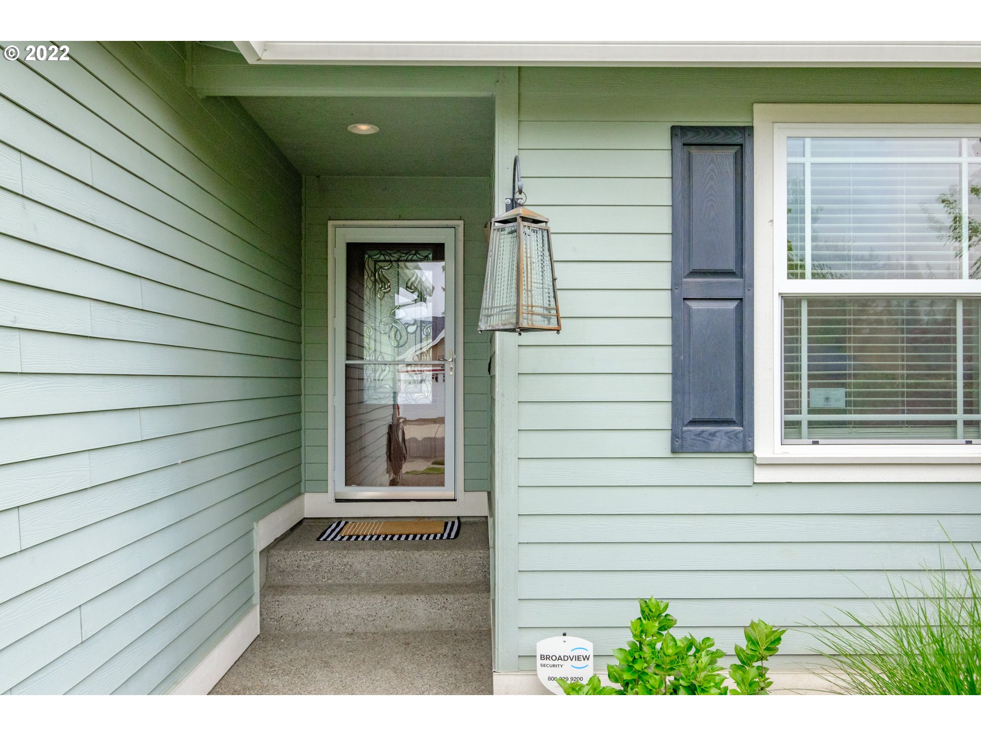 3778 10th Street Hubbard, OR 97032 - Photo 4 of 32 a view of house with outdoor space