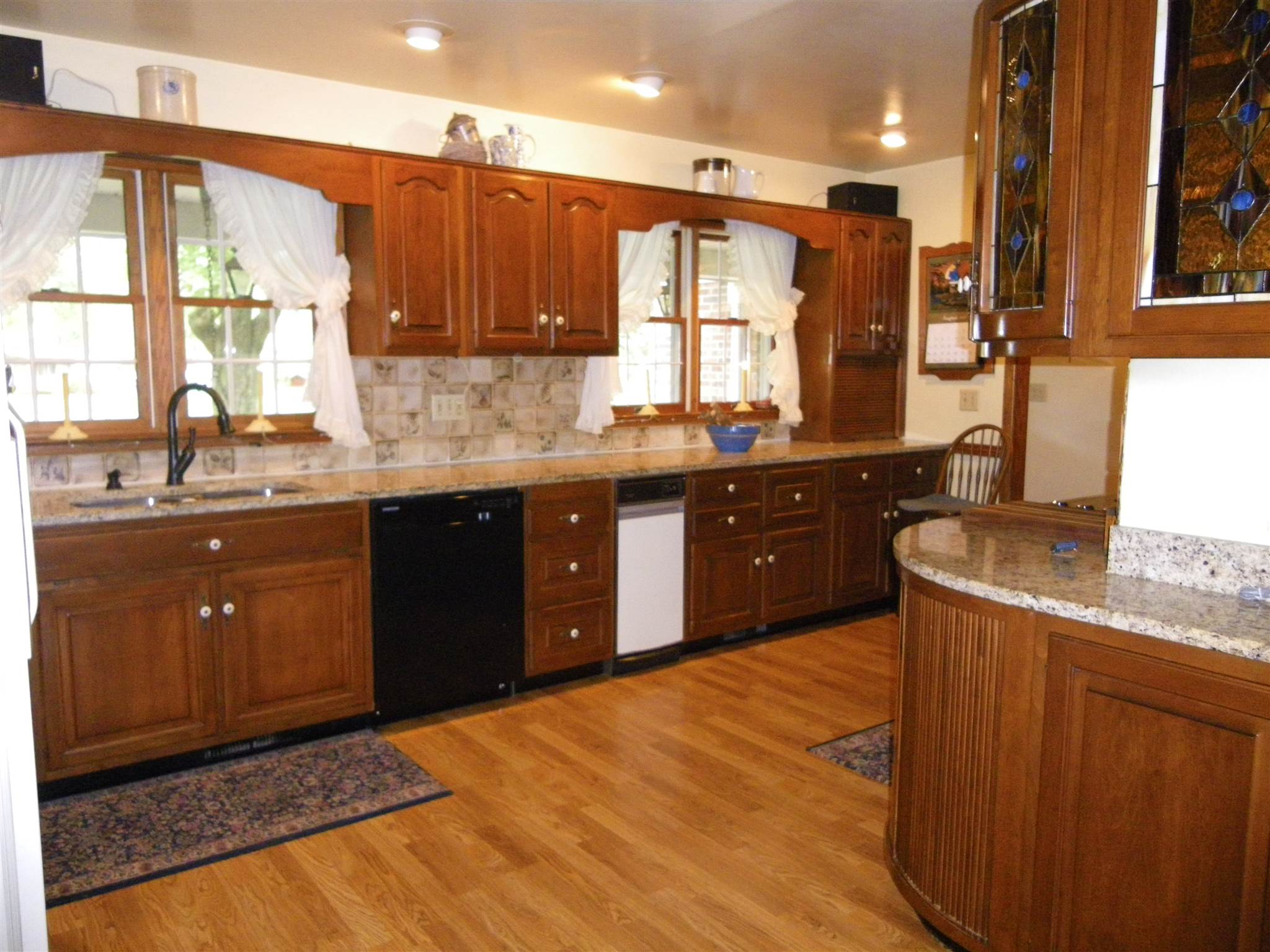 1301 Felstead Road Evansville, IN 47712 - Photo 2 of 5