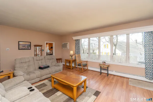 $525,000 | 12 Crest Road, Danbury, CT 06811