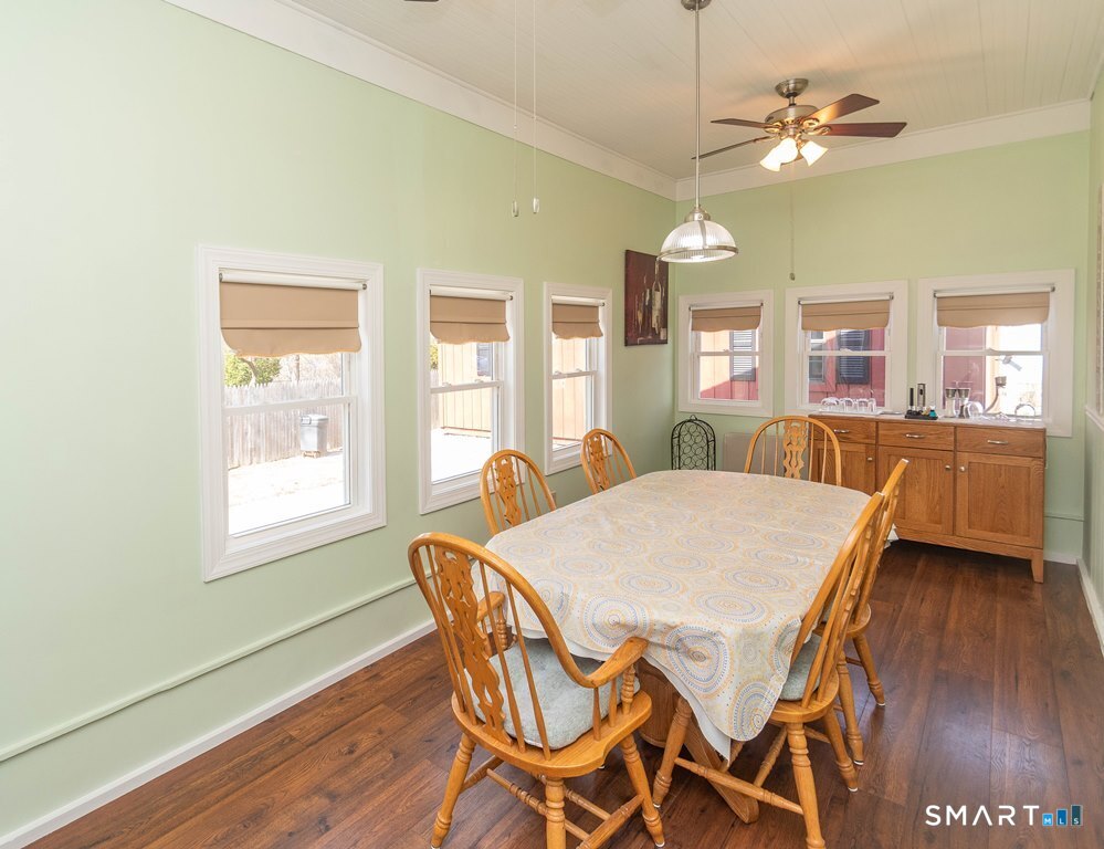 12 Crest Road Danbury, CT 06811 - Photo 13 of 33
