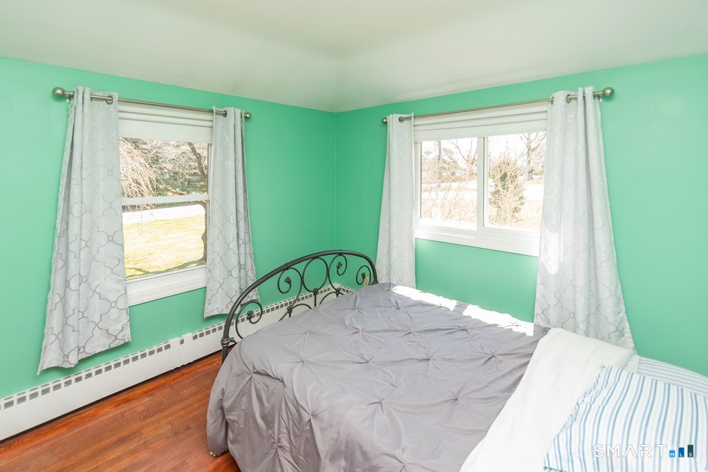 12 Crest Road Danbury, CT 06811 - Photo 19 of 33