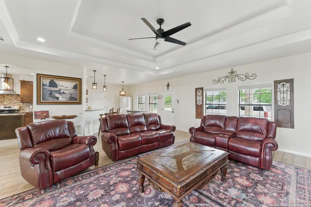 $539,000 | 1110 Atascosa County Road 101, Floresville, TX 78114