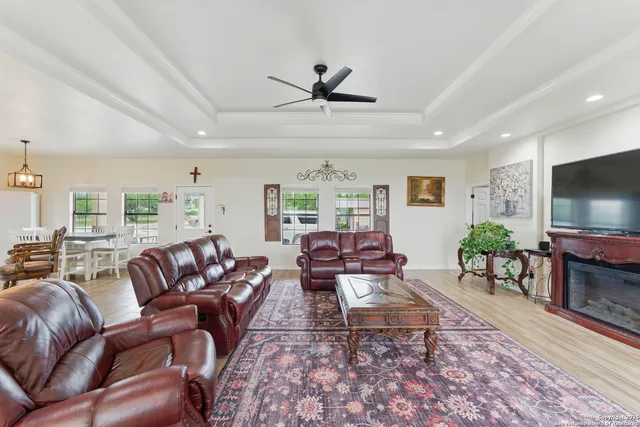 $539,000 | 1110 Atascosa County Road 101, Floresville, TX 78114