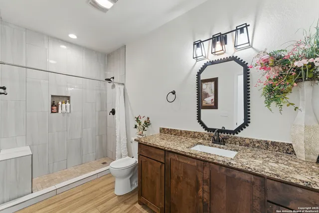 $539,000 | 1110 Atascosa County Road 101, Floresville, TX 78114