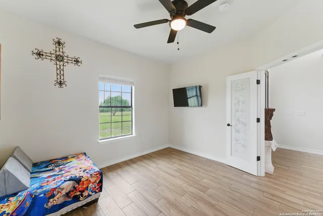 $539,000 | 1110 Atascosa County Road 101, Floresville, TX 78114