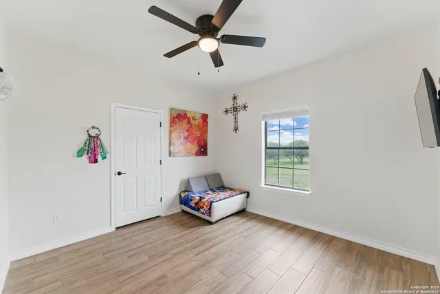 $539,000 | 1110 Atascosa County Road 101, Floresville, TX 78114