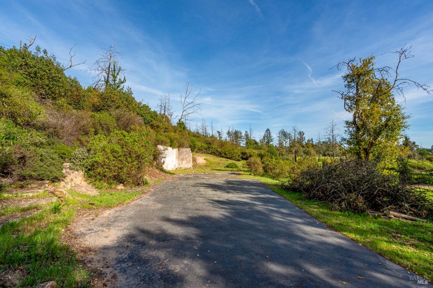 2340 Lawndale Road Kenwood, CA 95452 - Photo 13 of 31