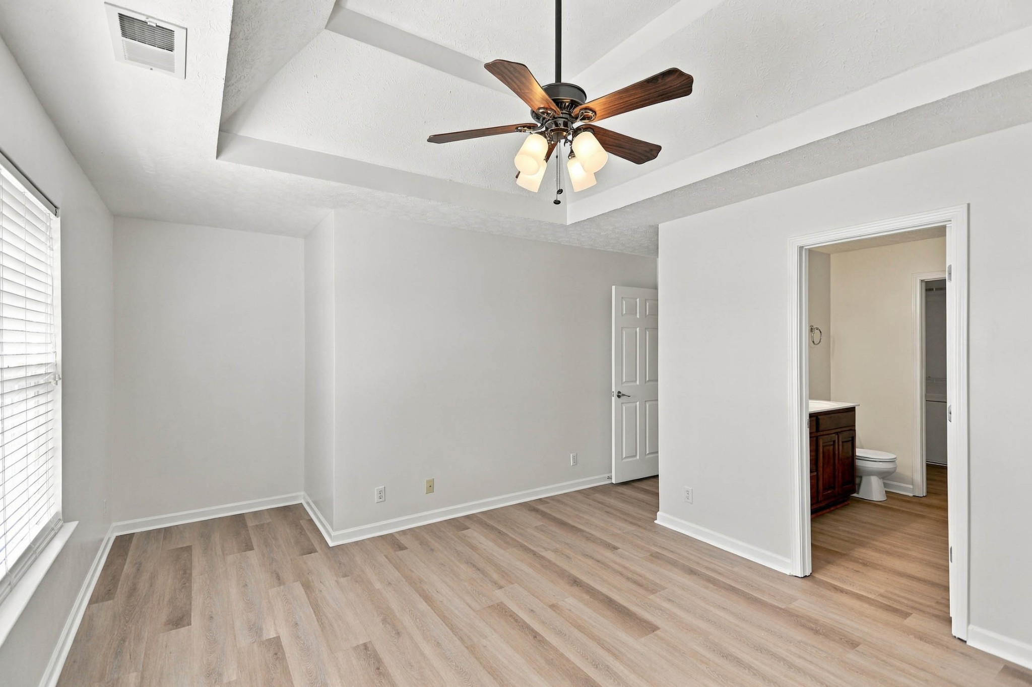 1000 Indian Ridge Circle White House, TN 37188 - Photo 14 of 27 Gallery Image 14