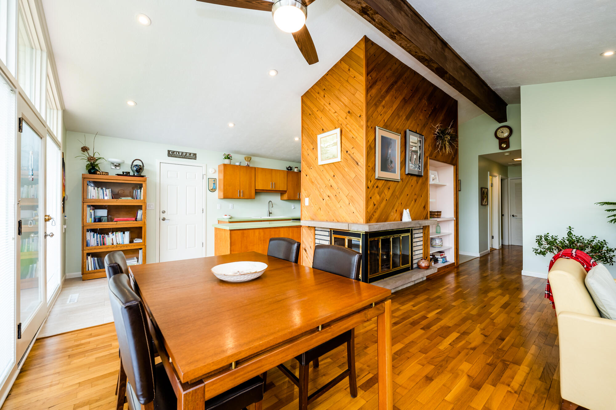 538 Cayuga Road Benton Harbor, MI 49022 - Photo 8 of 26 Cayuga-108