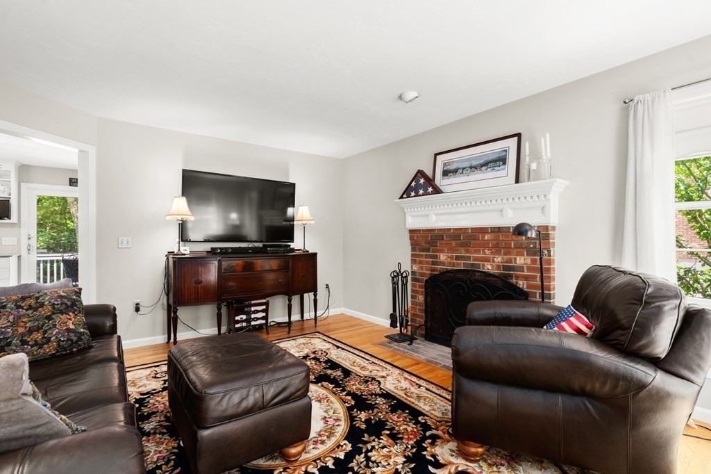 82 Carter Road Worcester, MA 01609 - Photo 16 of 36 Gallery Image 16