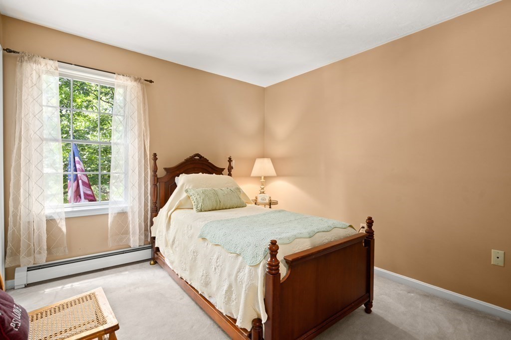82 Carter Road Worcester, MA 01609 - Photo 24 of 36 Gallery Image 24