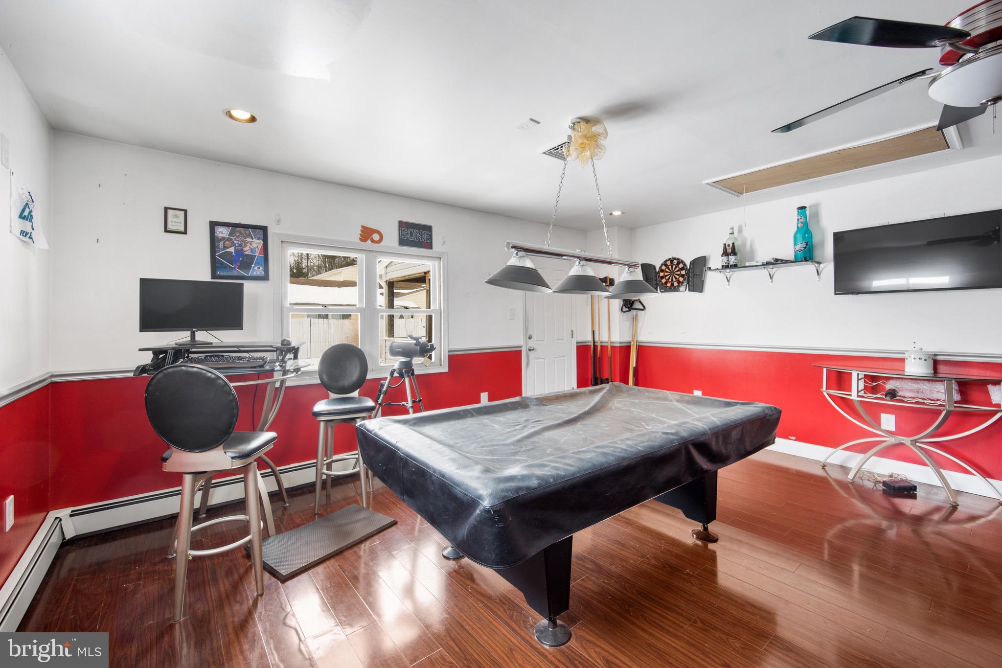 49 Sycamore Road Levittown, PA 19056 - Photo 11 of 37 Gallery Image 11