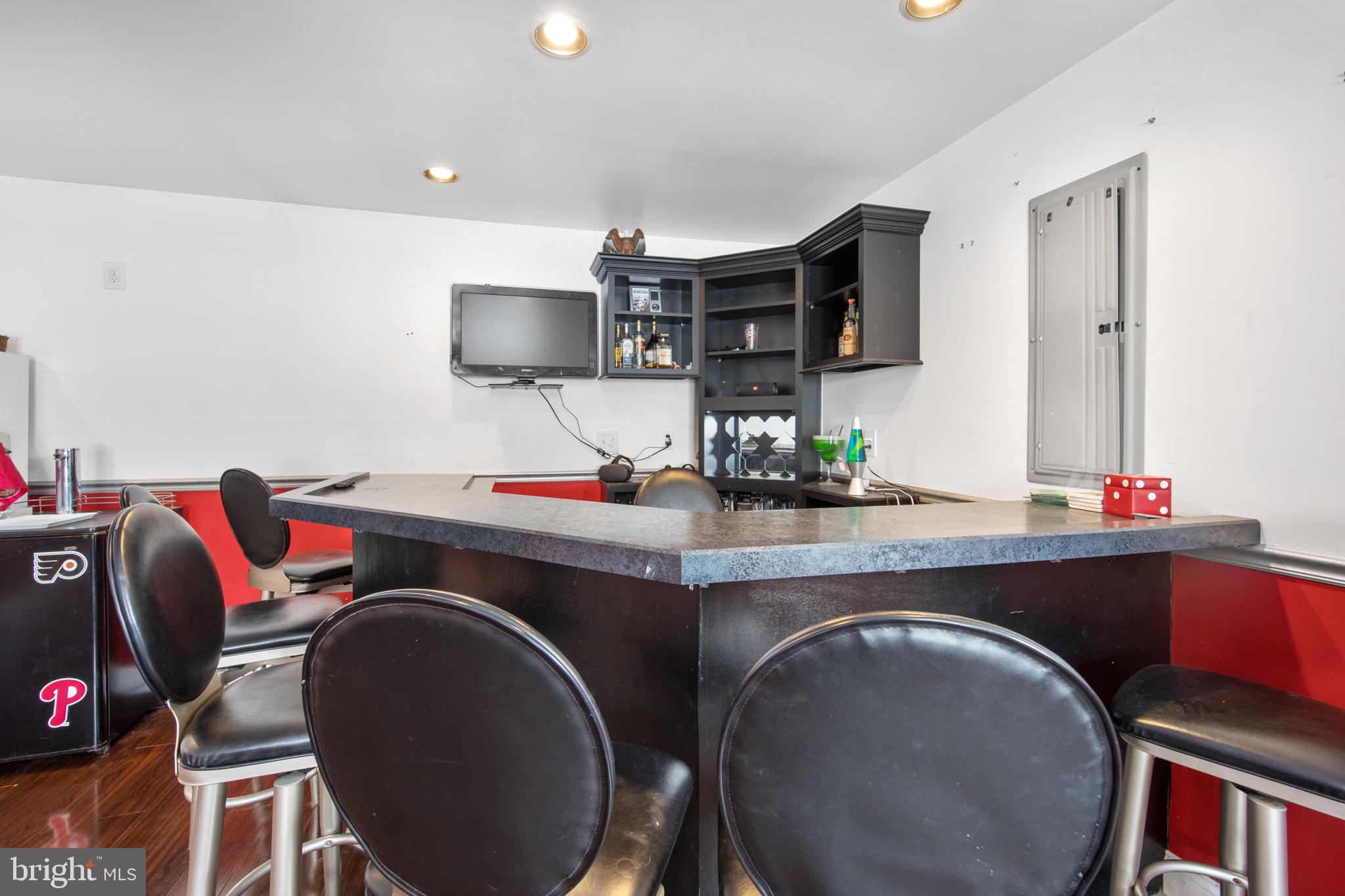 49 Sycamore Road Levittown, PA 19056 - Photo 10 of 37 Gallery Image 10