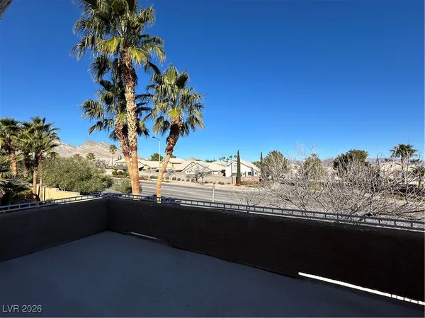$3,048 | 10400 Falls Church Avenue, Las Vegas, NV 89144