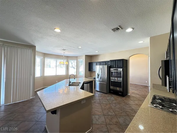 $3,048 | 10400 Falls Church Avenue, Las Vegas, NV 89144