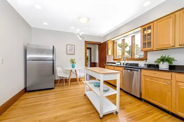 $3,600 | 67 Grafton Street, Unit 1, Arlington, MA 02474