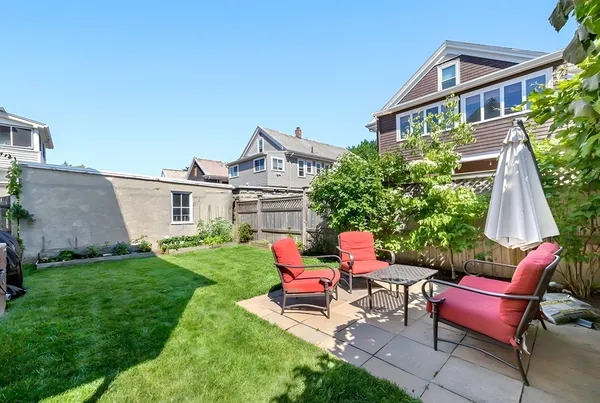 $3,600 | 67 Grafton Street, Unit 1, Arlington, MA 02474