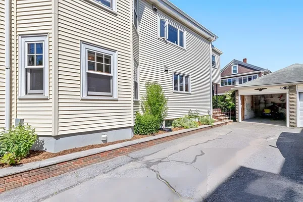 $3,600 | 67 Grafton Street, Unit 1, Arlington, MA 02474