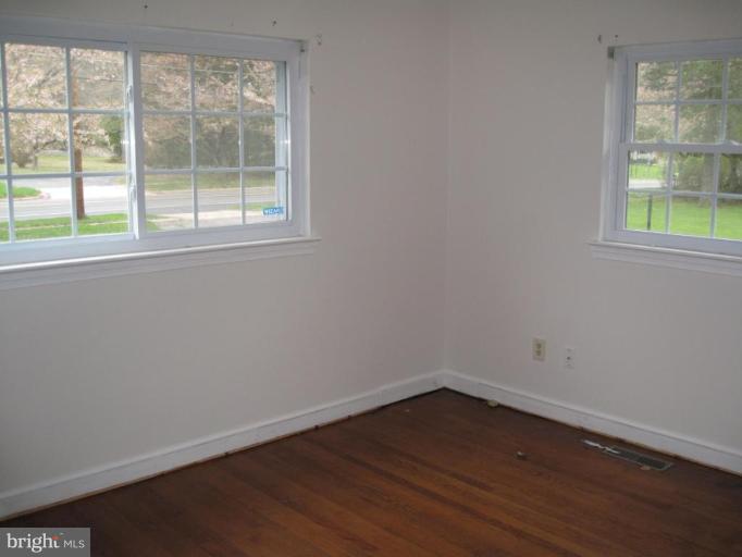 1908 Arcola Avenue Silver Spring, MD 20902 - Photo 6 of 13 Bedroom #2