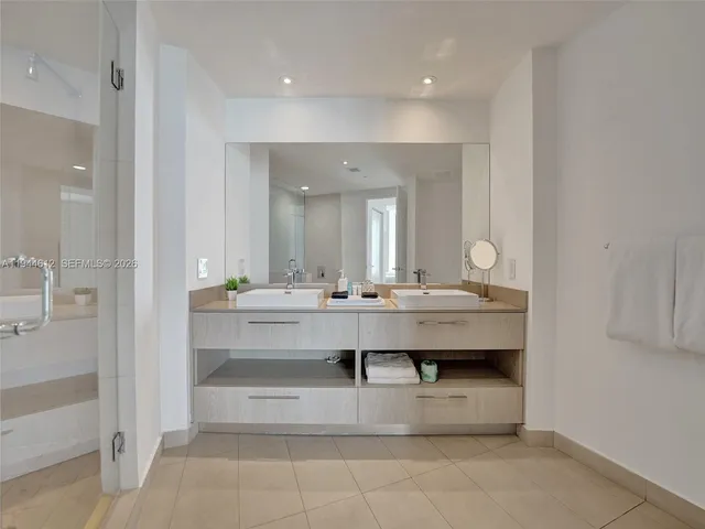 $10,000 | 4111 South Ocean Drive, Unit 1201, Hollywood, FL 33019