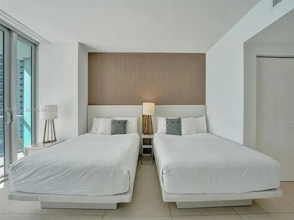 $10,000 | 4111 South Ocean Drive, Unit 1201, Hollywood, FL 33019