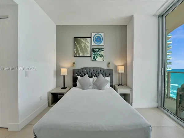 $10,000 | 4111 South Ocean Drive, Unit 1201, Hollywood, FL 33019
