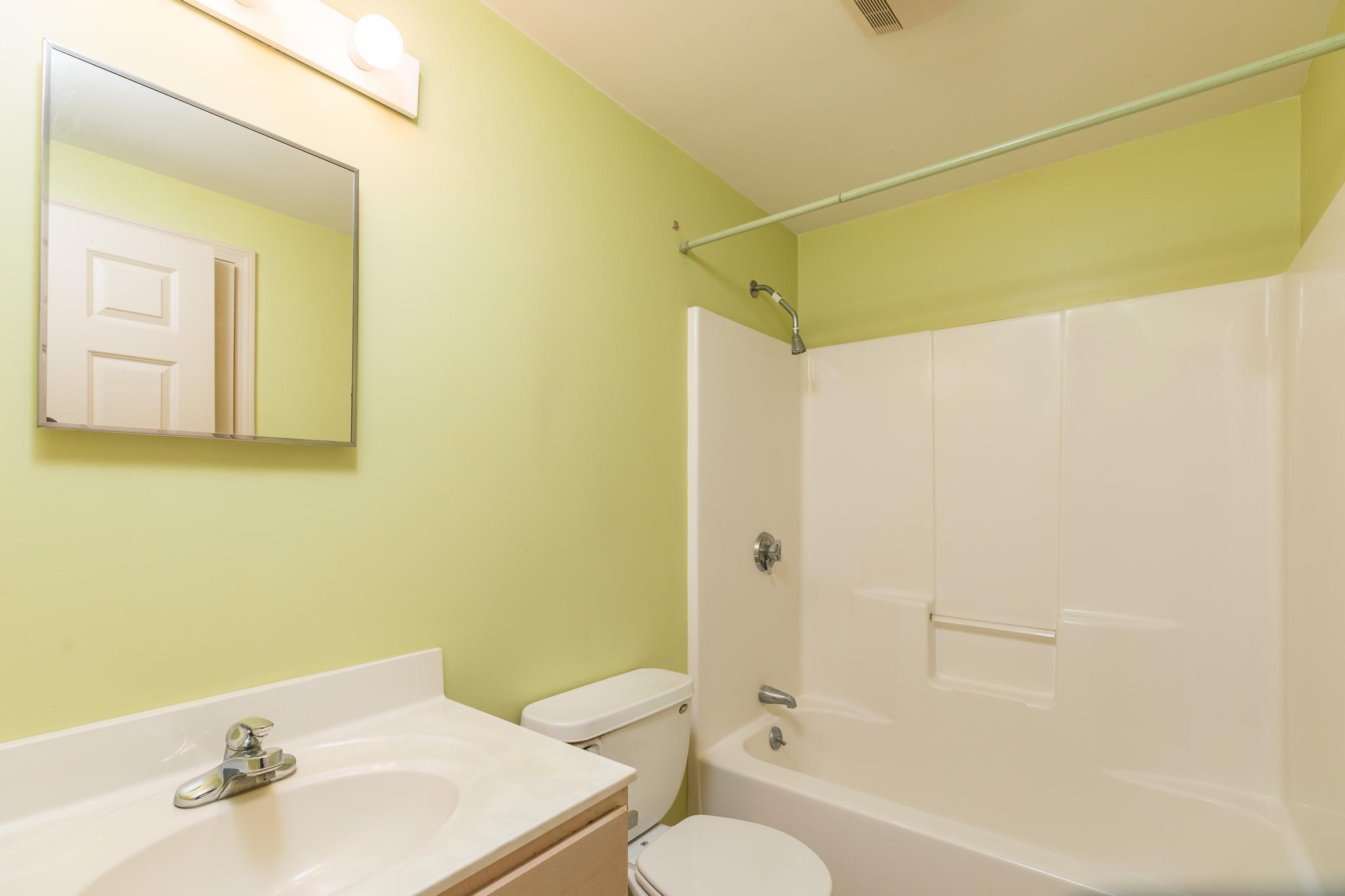2 Elizabeth Road, Unit 2 South Berwick, ME 03908 - Photo 23 of 27 AH9A0054-Edit